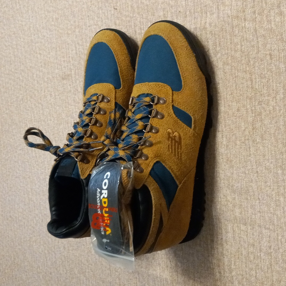 New balance rainier boots mens